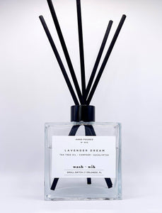 Lavender Dream | Reed Diffuser | Clear Bottle with Reeds