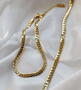 Leslie necklace